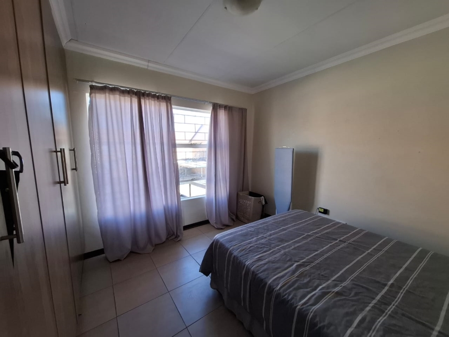 2 Bedroom Property for Sale in Pellissier Free State